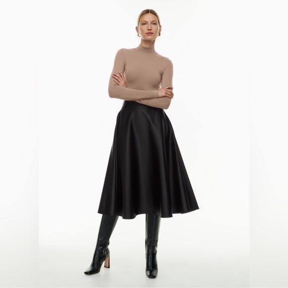 Aritzia Babaton Contour Mockneck Longsleeve Bodysuit in Clay Size 1x - Picture 15 of 15